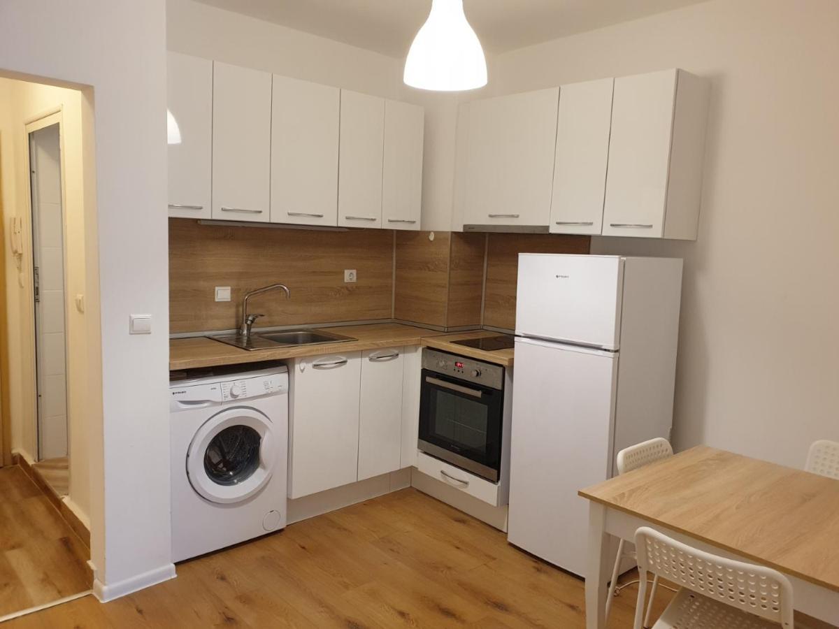 Huge Apartment With A Parking Space In The Same Building София Екстериор снимка